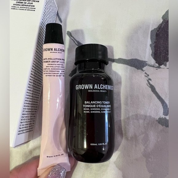 Grown Alchemist Bundle - Picture 3 of 5